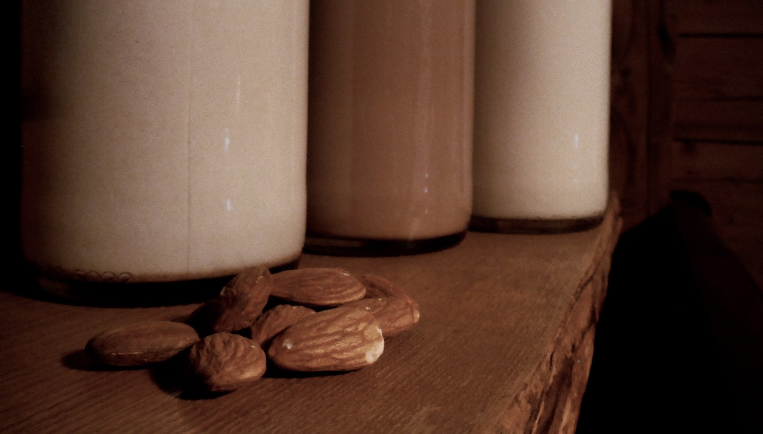 Almond Nut Mylk