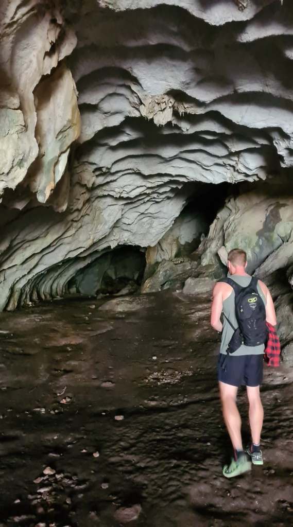 Shpella Pëllumbasit cave